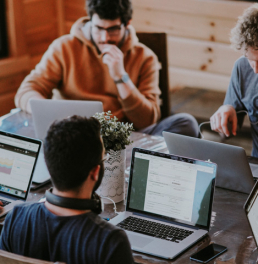 Grupo Hasten Consultora tecnológica